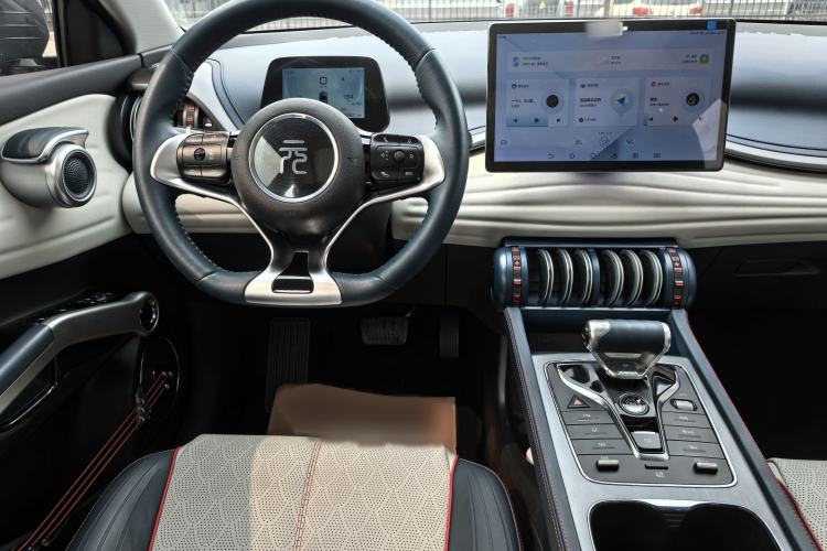 Used BYD Yuan PLUS 2022 430 km Luxury Version Interior 6