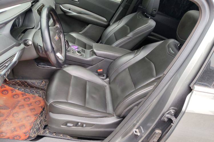 Used Cadillac XT4 2018 28T Two-Wheel Drive Leading Version