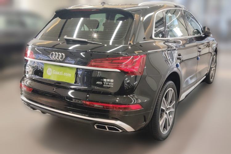 Used Audi Q5L 2022 Updated 45T Luxury Dynamic Version
