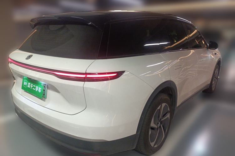 Used Nio ES8 2023 75 kWh Executive Edition