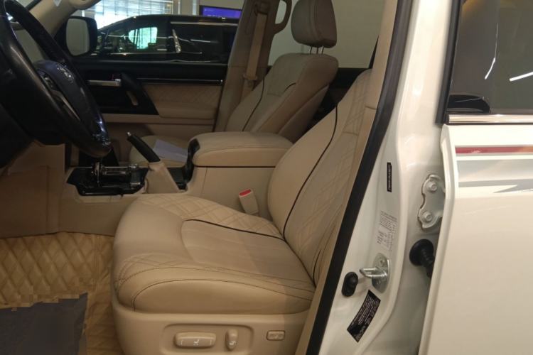 Used Toyota Land Cruiser  Left Front Seat