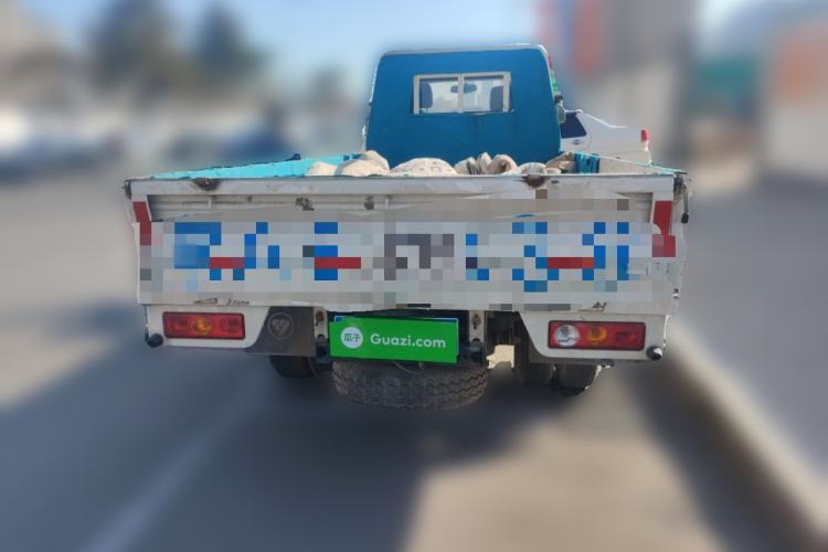 Used Foton Xiangling M 2018 1.5L M2 Non-Load-Bearing Single-Row with Dual Rear Tires (Cargo Version) DAM15L
