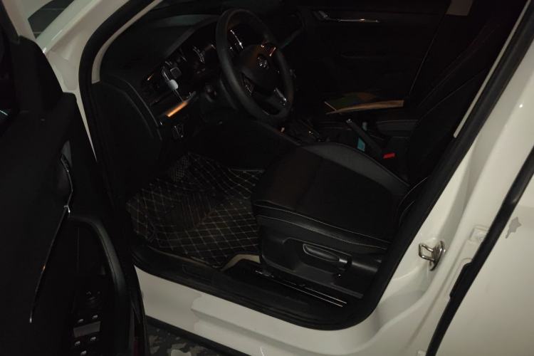 Used Skoda Kamiq 2022 1.5L Automatic Comfort Edition
