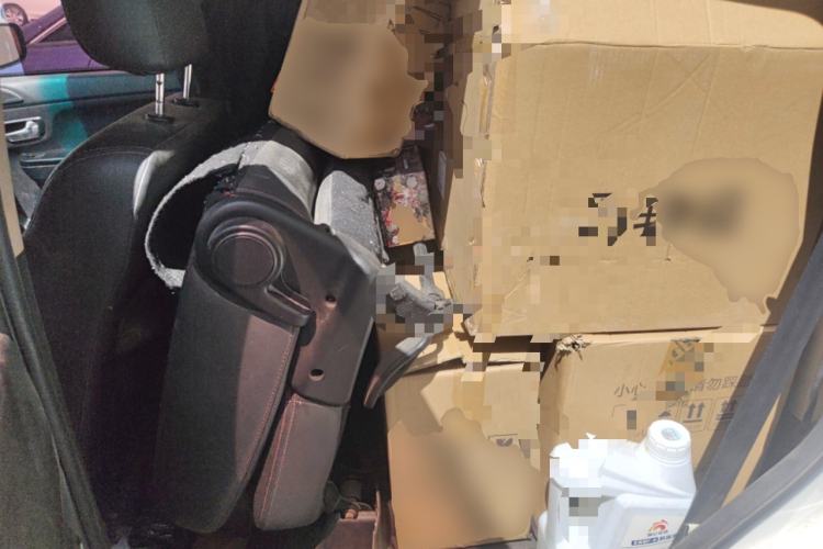 Used Jinbei 750 2016 1.5L e-Drive Version Left Rear Seat