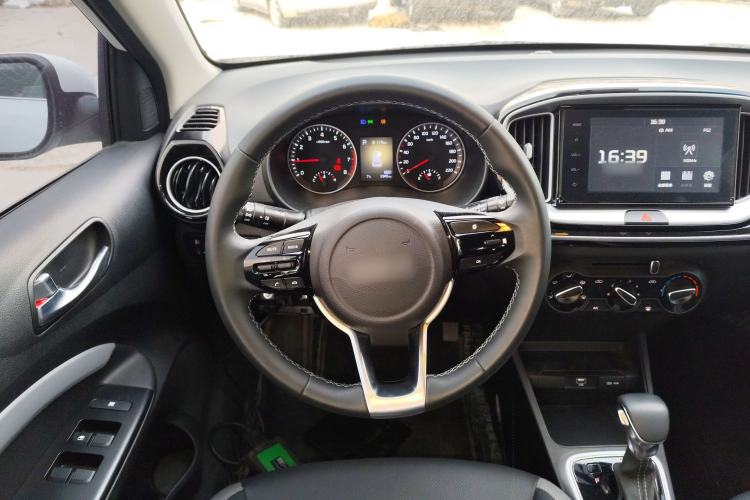 Used Kia kx1 Stonic 2021 1.4L CVT Fun Edition