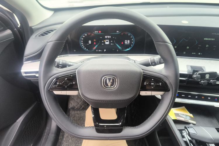 Used CHANGAN Eado 2022 PLUS Blue Whale NE 1.4T GDI DCT Prestige Edition Steering Wheel