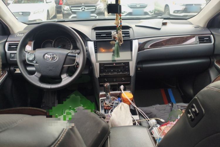 Used Toyota Camry 2016 2.0G 10th Anniversary Leading Edition
