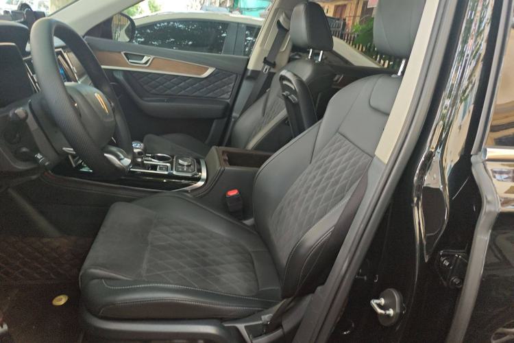 Used Hongqi HS7 2022 2.0T DCT Two-Wheel Drive Smart Connect Flagship Edition Five Seats
