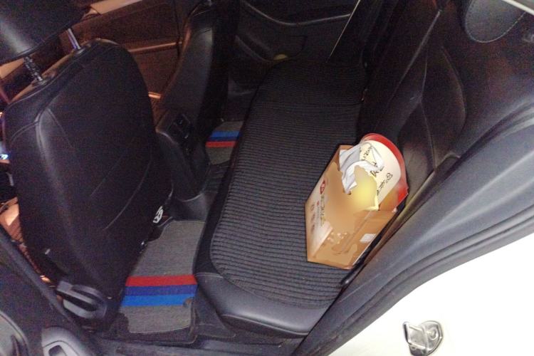 Used Volkswagen Sagitar 2012 1.4TSI Automatic Luxury Edition