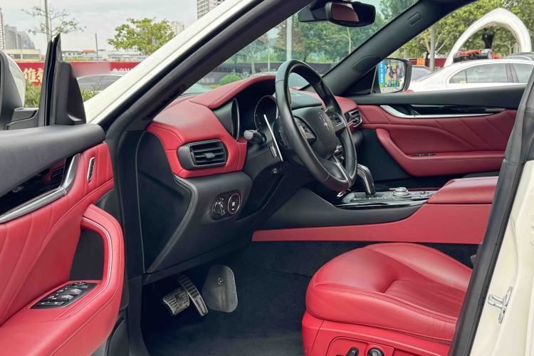 Used Maserati Levante 2019 3.0T Standard Version China V Emission Standard