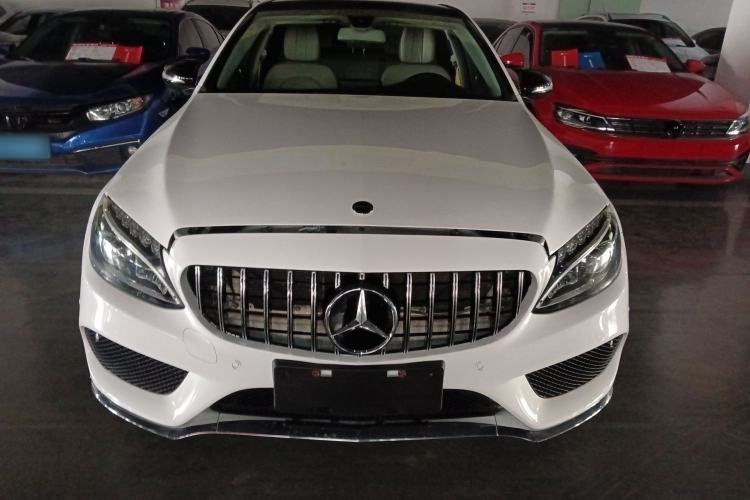 Used Mercedes-Benz C-Class 2015 Facelift C 200 L Front
