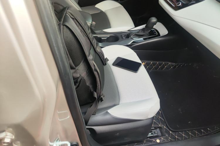 Used Toyota Levin 2023 185T CVT Luxury Edition Right Front Seat