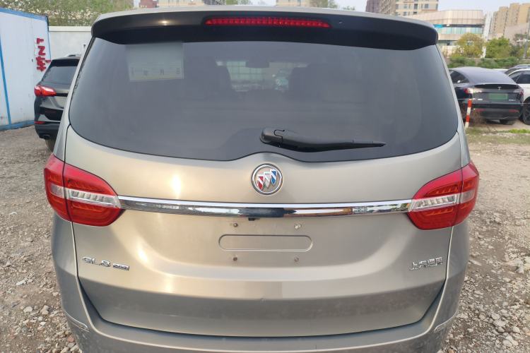 Used Buick GL8 2018 28T Luxury Model China VI Standard Rear