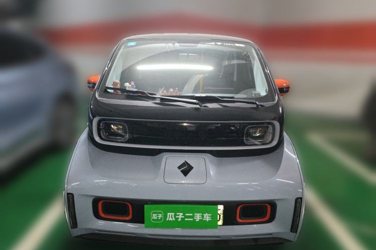 Used Baojun KiWi EV 2021 Artist Model Ternary Lithium Front