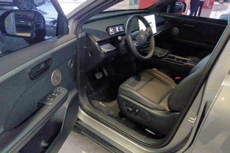 Used Toyota BZ 3X 2025 520 Pro+ LiDAR Edition Driver Seat