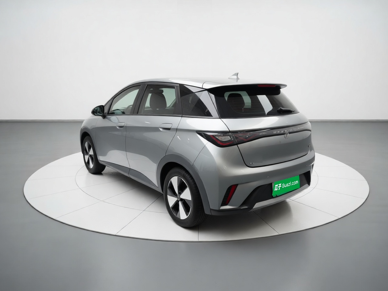 BYD Dolphin 2023 420 km Free Version — снимка 4