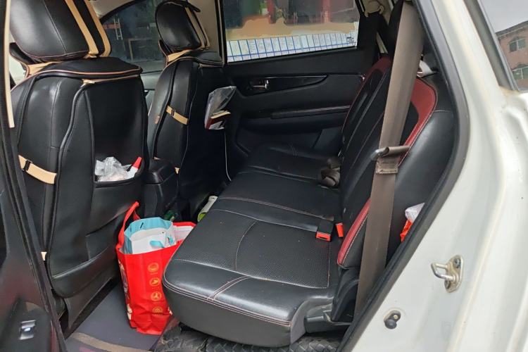 Used HYOSOW S3 2015 1.5L Luxury Model China V Standard