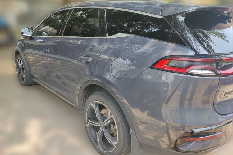 Used BYD Tang New Energy 2021 DM 2.0T Four-Wheel Drive Performance Edition Prestige Model
