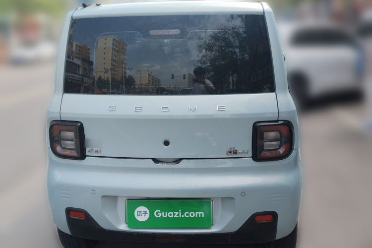 Used Geely Galaxy Panda 2023 Panda Mini 200km Endurance Bear Rear