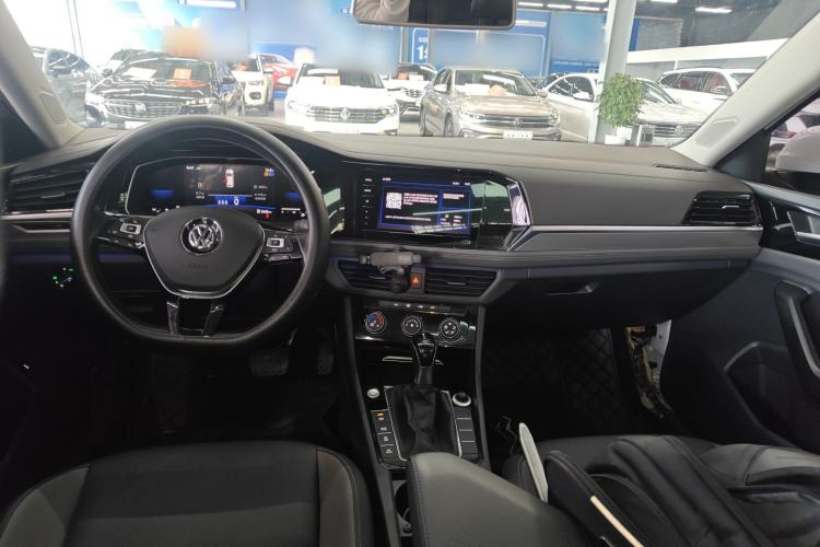 Used Volkswagen Sagitar 2021 280TSI DSG Comfort Connect Edition Center Console