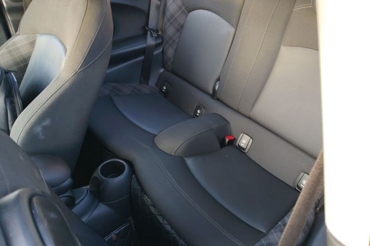 Used MINI MINI 2018 1.5T COOPER Classic Edition