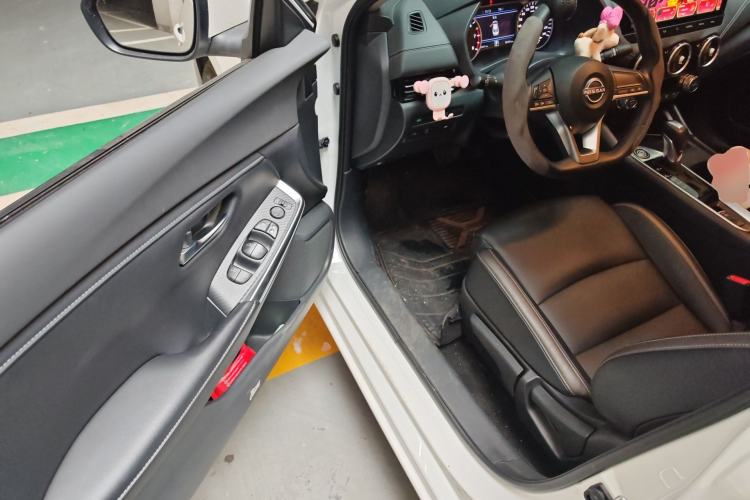 Used Nissan Sylphy 2023 1.6L CVT Enjoyment Edition Driver Seat