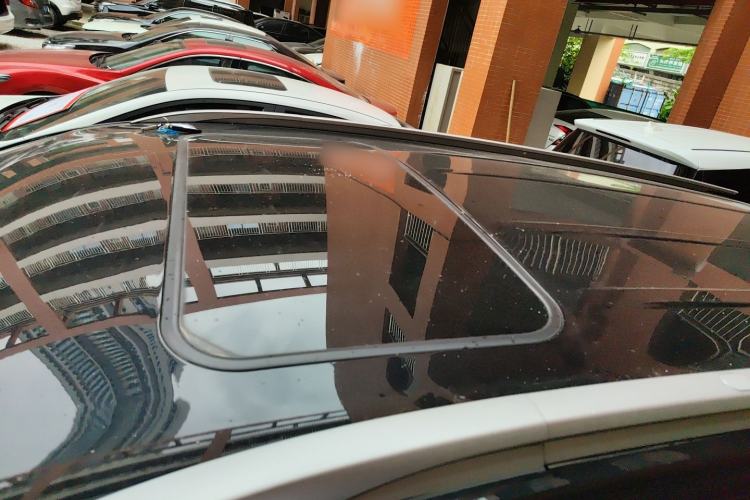 Used Landian E5 2023 1.5L DE-i 100KM Comfort Edition 7-Seater Roof