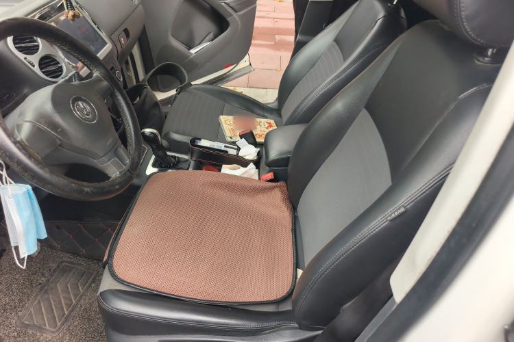 Used Volkswagen Tiguan 2015 1.8TSI Automatic Two-Wheel Drive Trend Edition Left Front Seat