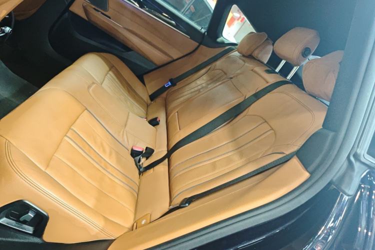 Used BMW 6 Series GT 2019 630i M Sport Package
