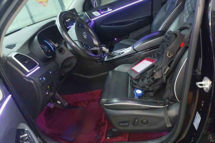 Used Hyundai Tucson 2019 280TGDi Dual-Clutch Two-Wheel Drive Fashion Edition China VI Standard
