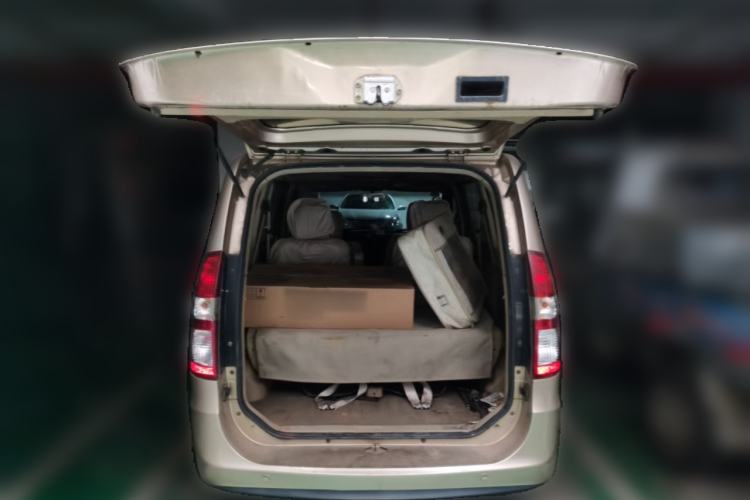 Used Wuling Hongguang 2010 1.4L Luxury Model
