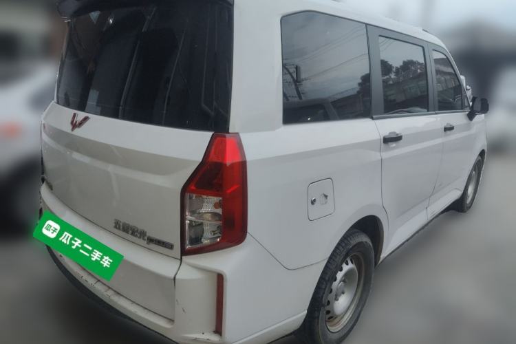 Used Wuling Hongguang PLUS 2019 1.5T Manual Standard Edition 5 Seats