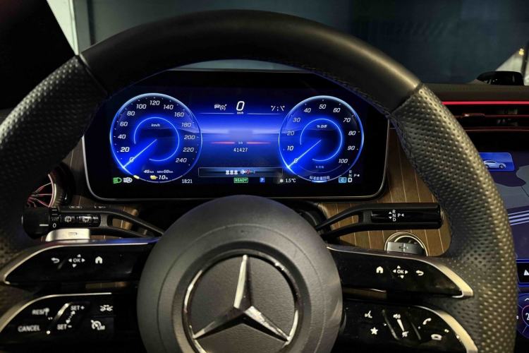 Used Mercedes-Benz EQE SUV 2024 500 4MATIC Pioneer Edition
