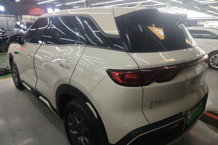 Used BYD Yuan UP 2024 401 km Active Version Rear Left 45 Deg