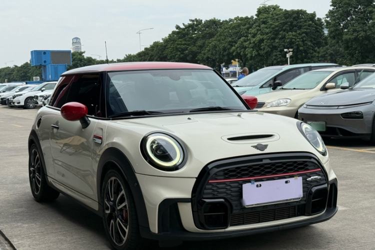 Used MINI JCW 2023 2.0T JOHN COOPER WORKS Pat Moss Commemorative Edition