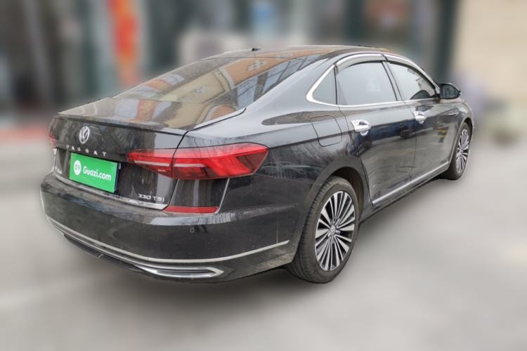 Used Volkswagen Passat 2019 330TSI Luxury Edition China VI Standard