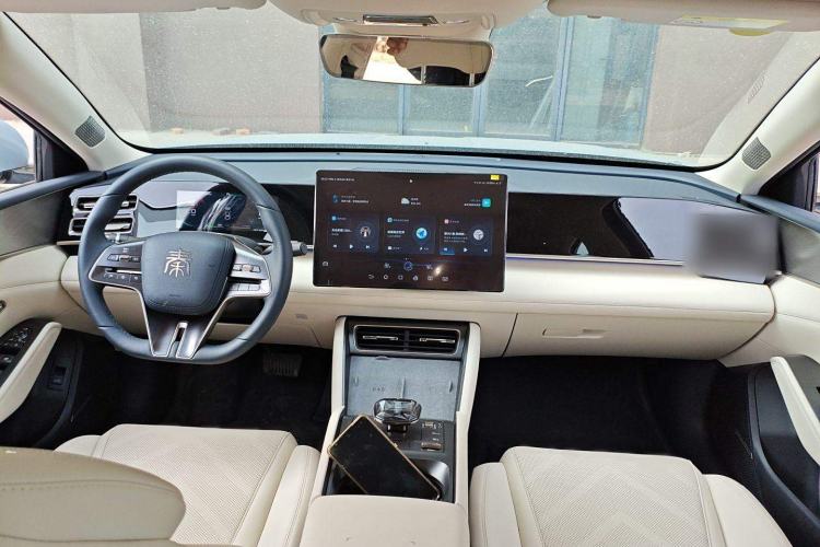 Used BYD Qin L 2024 DM-i 120KM Excellence Model