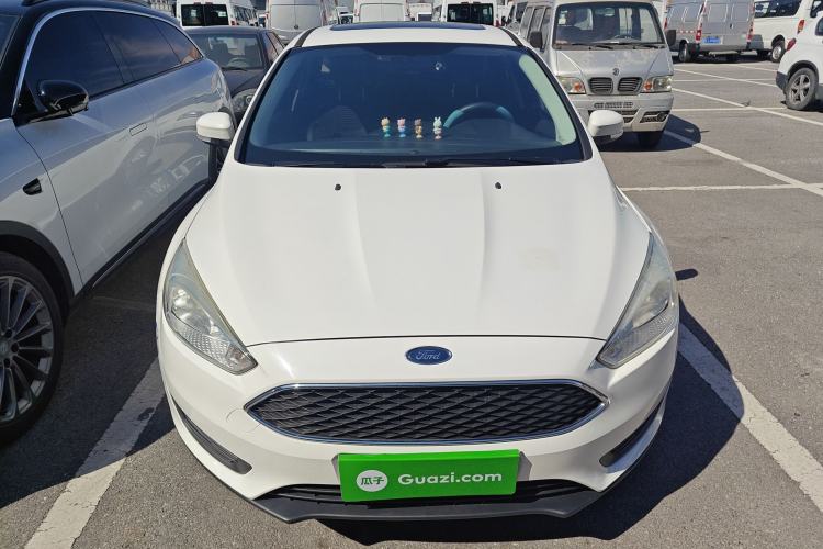 Used Ford Focus 2018 Hatchback Classic 1.6L Automatic Trendy SmartDrive Edition
