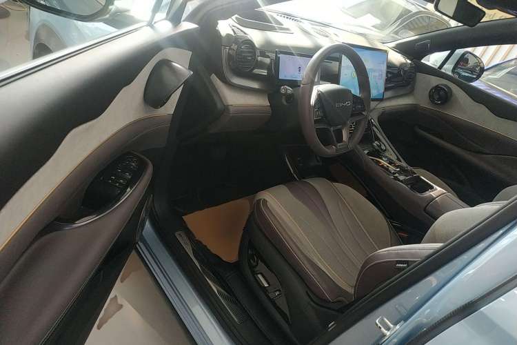 Used BYD Frigate 07 2023 DM-i 100KM Flagship Model