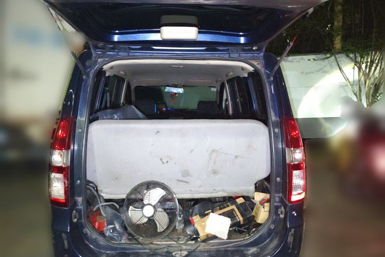 Used Wuling Hongguang 2014 1.5L Base Version Trunk