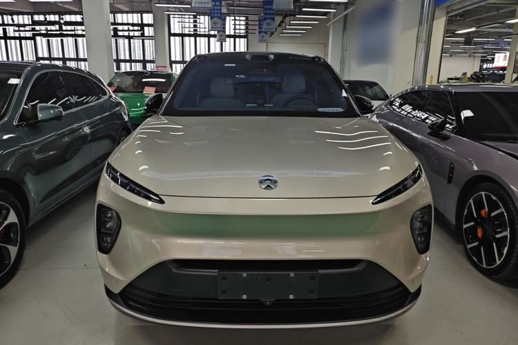 Used Nio ES8 2023 75 kWh Executive Edition
