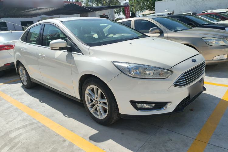 Used Ford Focus 2015 Sedan EcoBoost 180 Automatic Elite Model