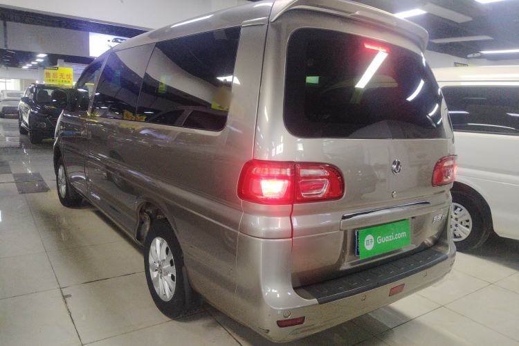 Used FORTHING Lingzhi 2018 M5L 1.6L 7-Seater Luxury Model
