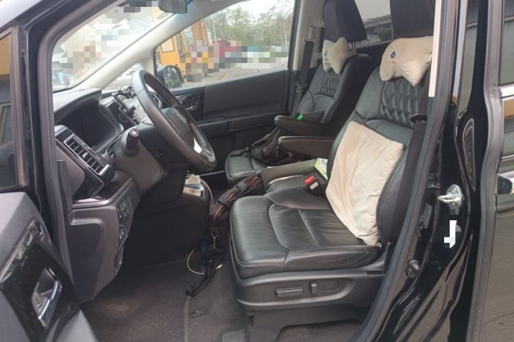 Used Honda Elysion 2019 2.0L Hybrid Luxury Edition
