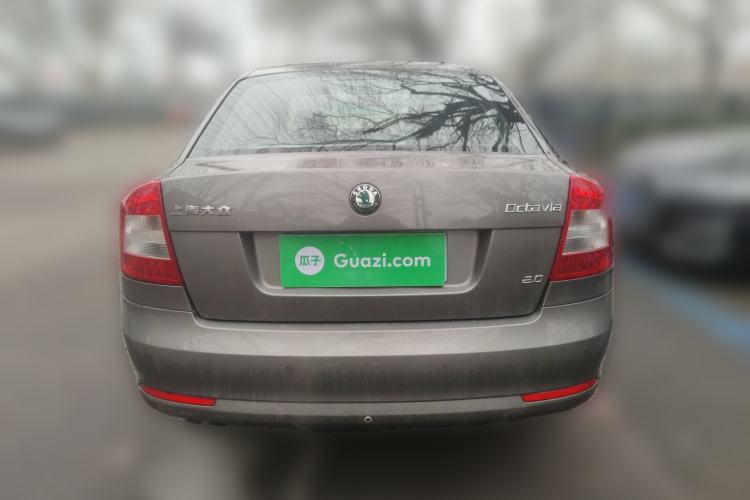 Used Skoda Octavia 2013 2.0L Manual Yijie Version
