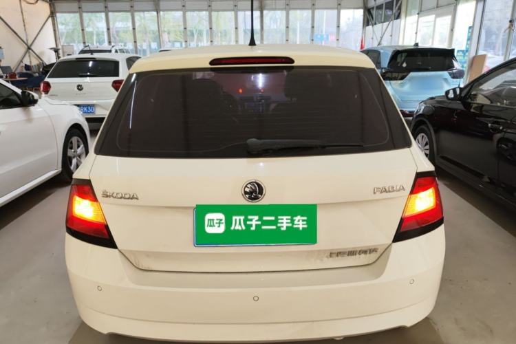 Used Skoda Fabia 2017 1.4L Automatic Car Enjoy Edition