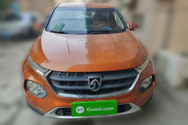 Used Baojun 510 2017 1.5L manual Comfort trim