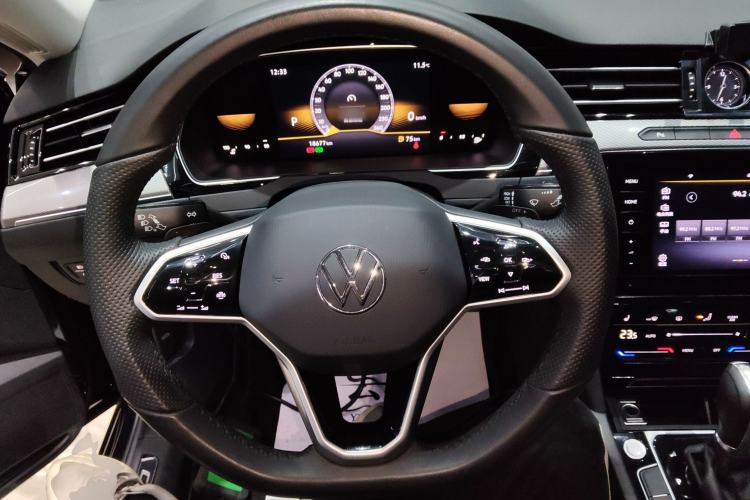 Used Volkswagen Magotan 2023 2 Million Units Limited Edition 330TSI DSG Leading Version Steering Wheel