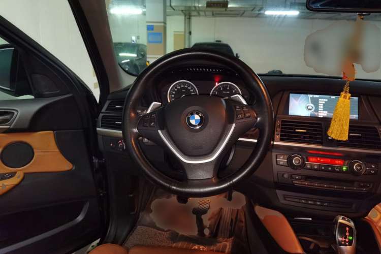 Used BMW X6 2011 xDrive35i
