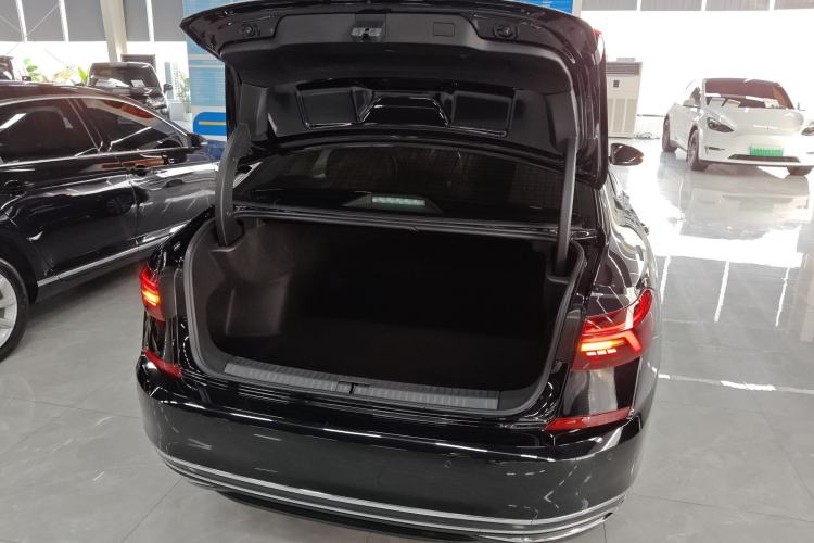 Used Volkswagen Passat 2021 330TSI Luxury Edition
